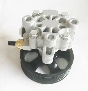 Pompes de direction de puissance 44310-28270 44310-42070 pour Toyota RAV4 2.0 Vvt-I et standard